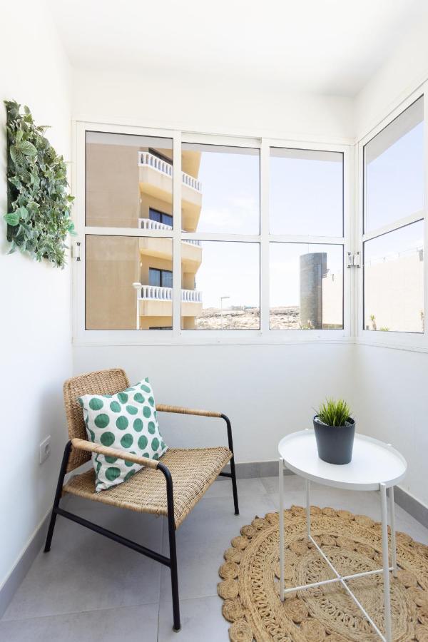 Home2Book Cozy Apartment El Medano, Wifi Екстериор снимка